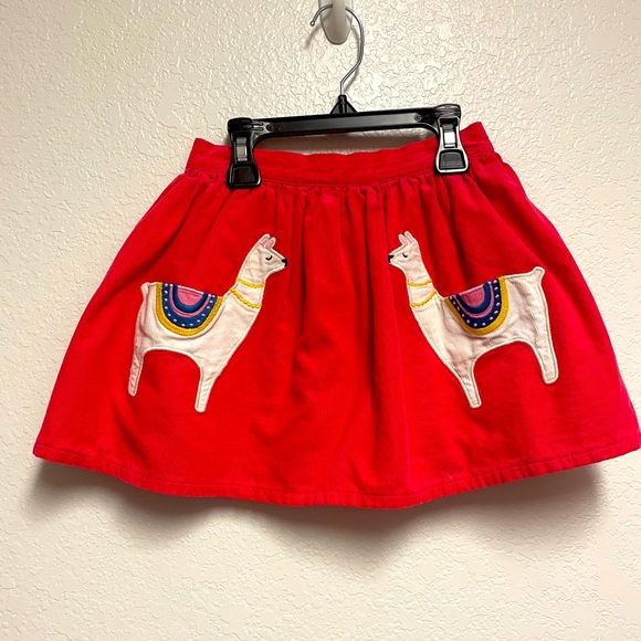 Corduroy skirt with lama appliqué